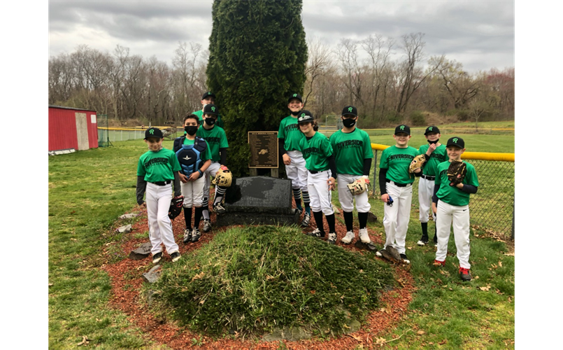 Riverside Little League (RI) > Home